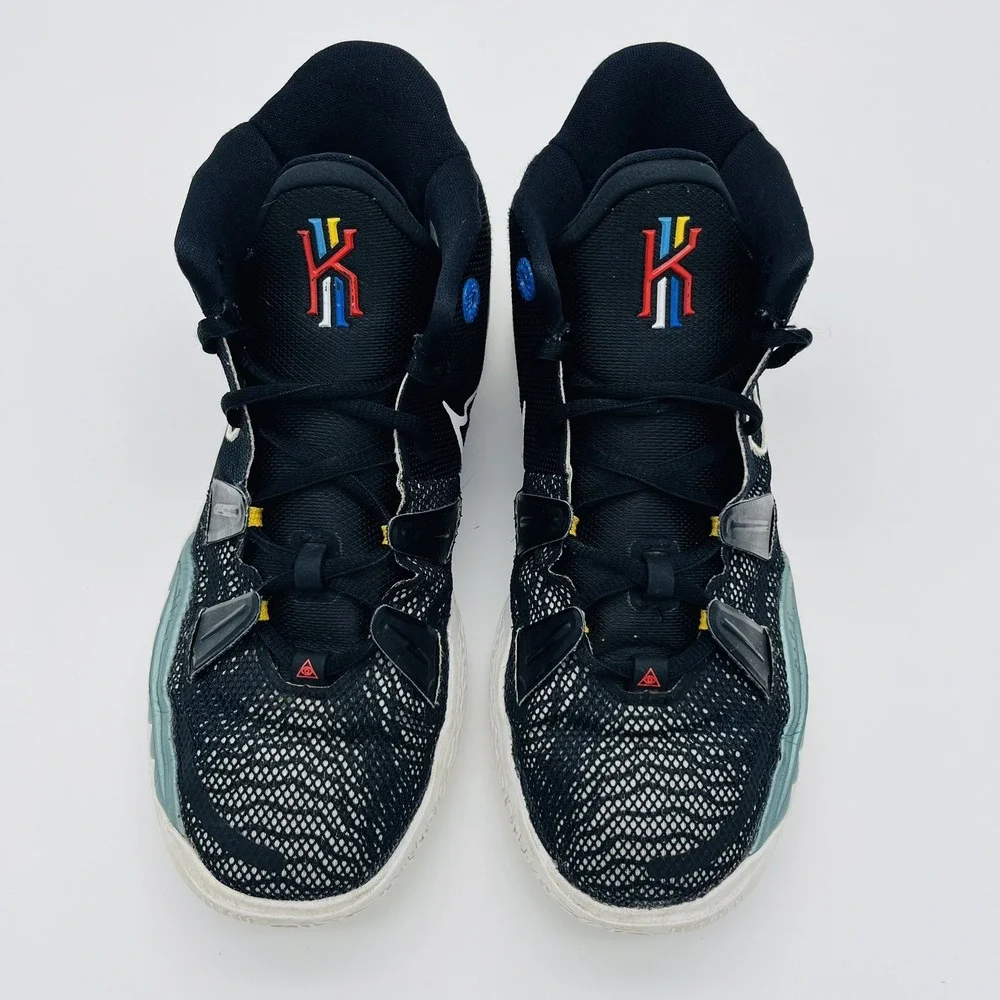 Nike Kyrie 7 Boys Basketball Shoes Sneakers Size 7Y Black White GS CT4080